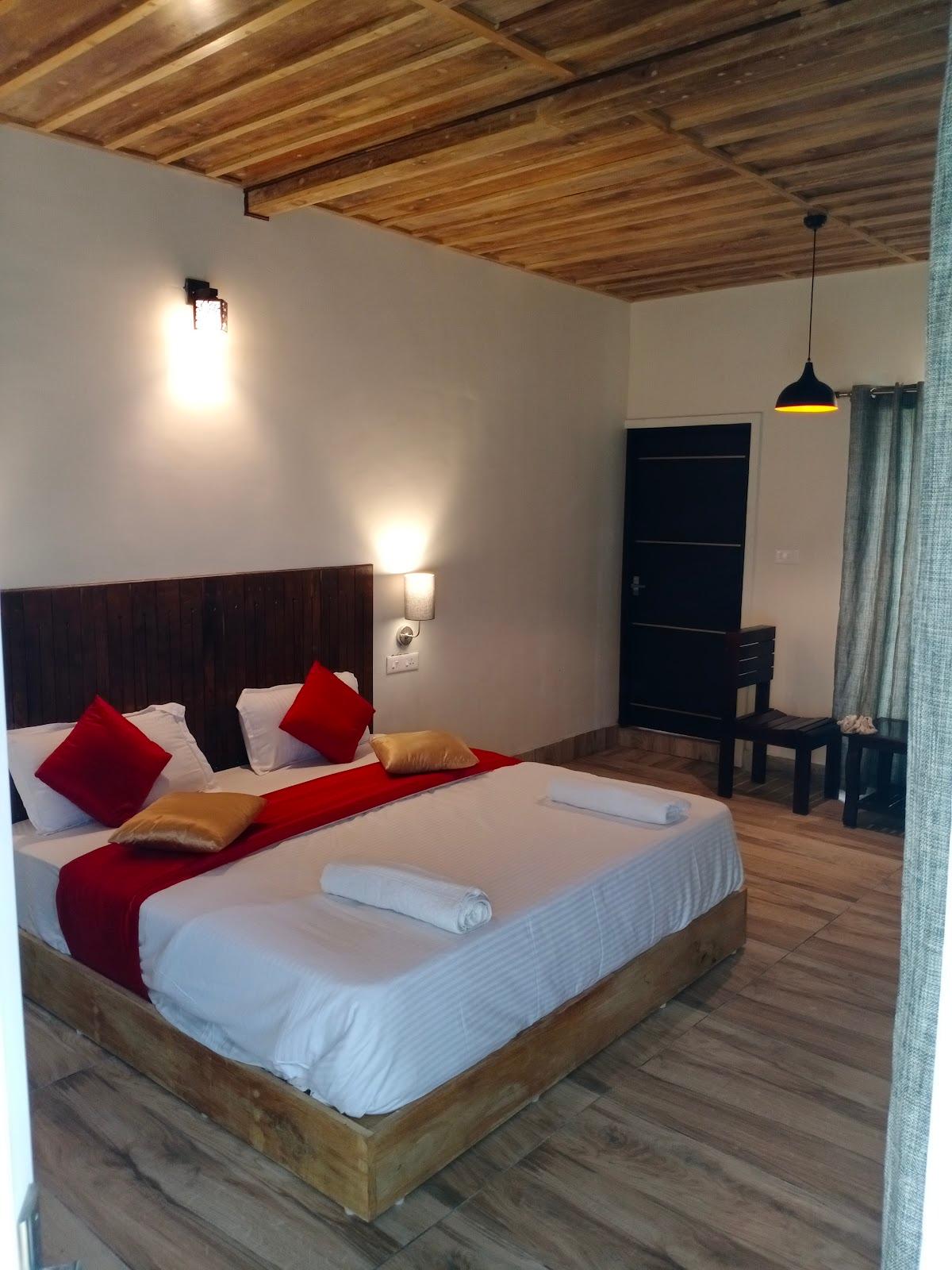 Aida Villa – photo 3