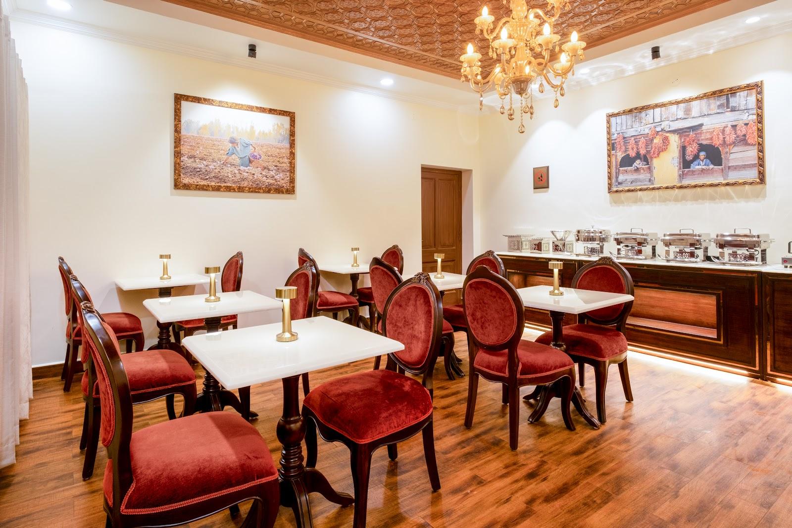 Moghal Mahal – photo 4