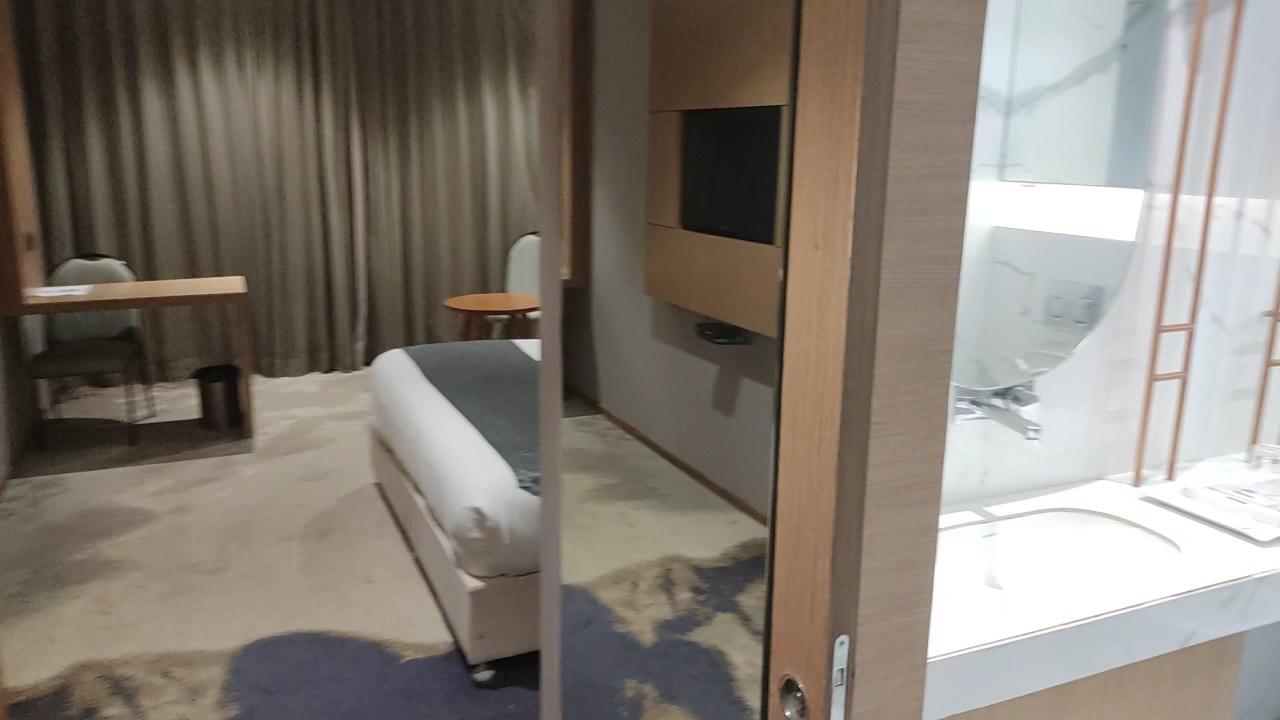Clarks Inn Suites, Near Raipur Airport – photo 2