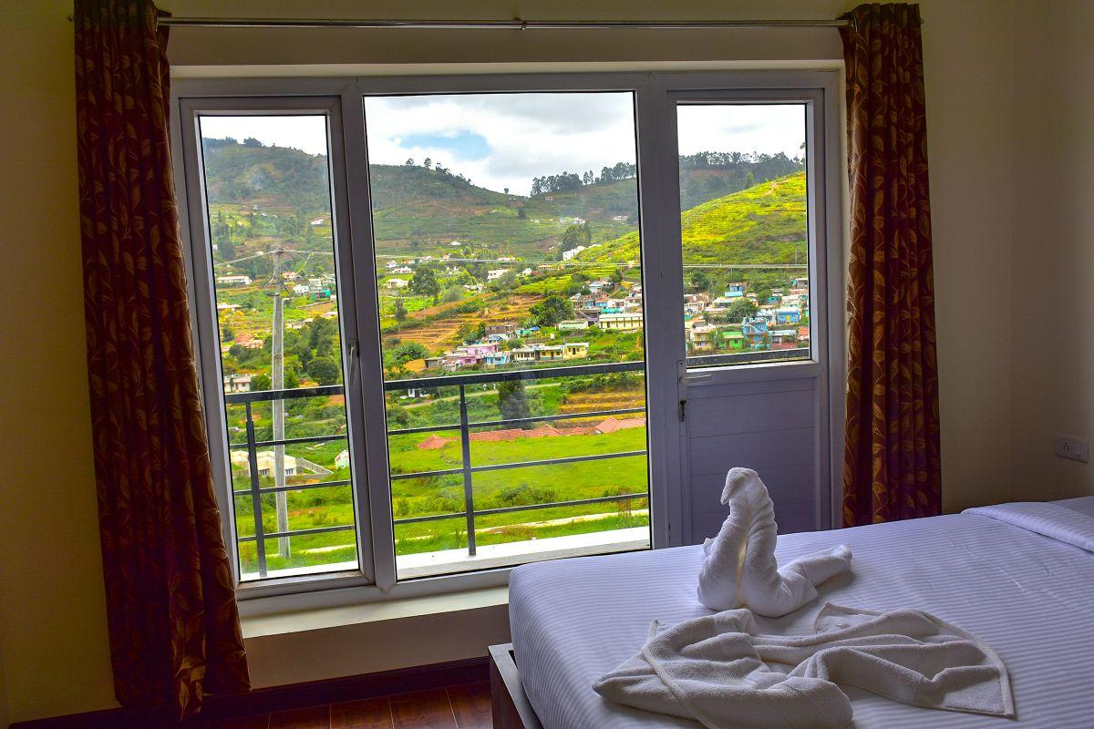 16 Degrees Resort – photo 3