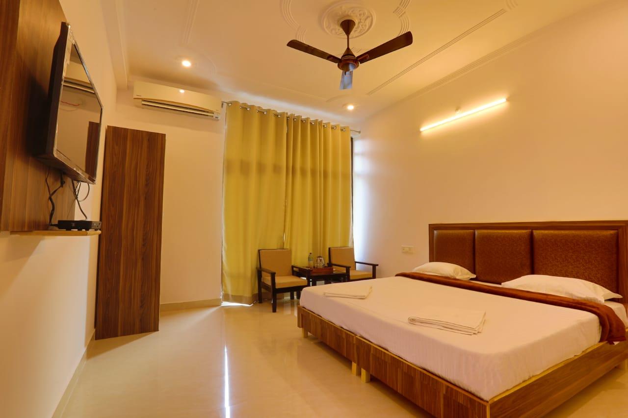 Hotel Tapovan Cottage ( Come as Guest, Leave as family) – photo 2