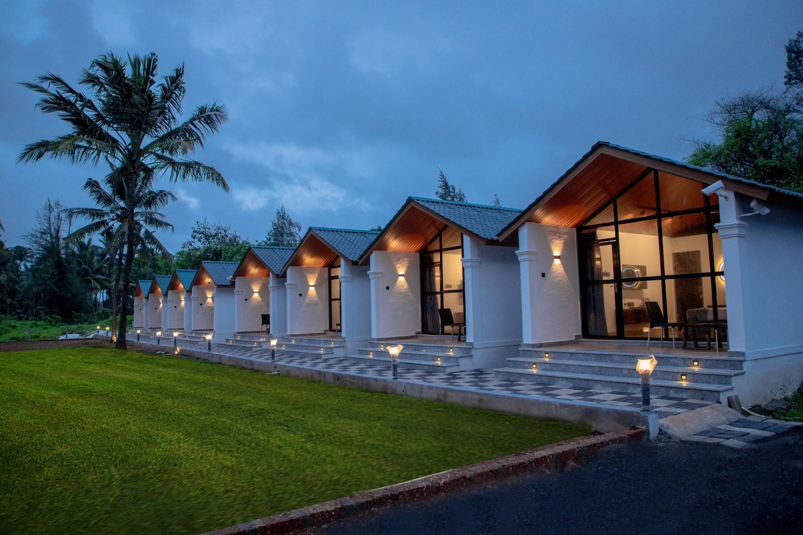 White Sand Beach Resort – photo 1