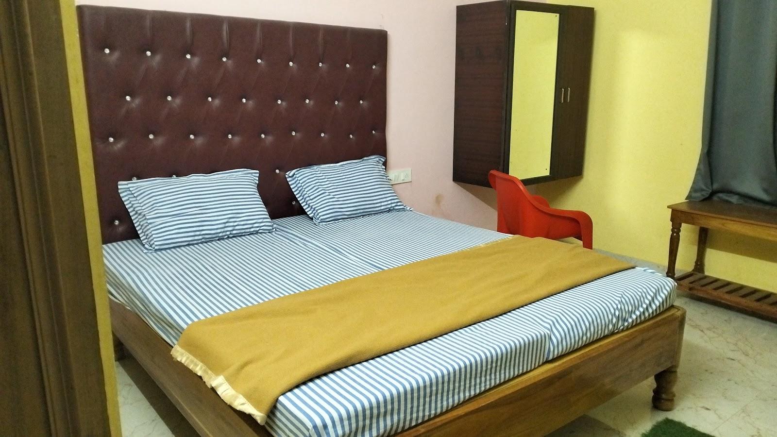 RATNA VILLA LODGE – photo 3