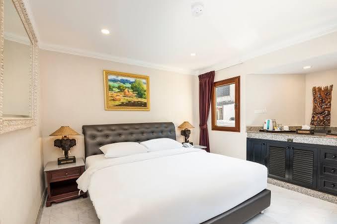 Ambiance Hotel – photo 3