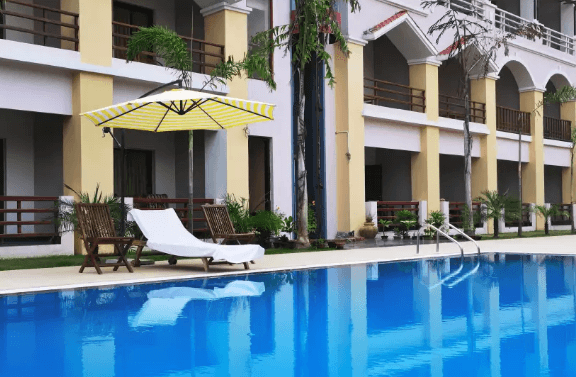 Le ROI Corbett Resort