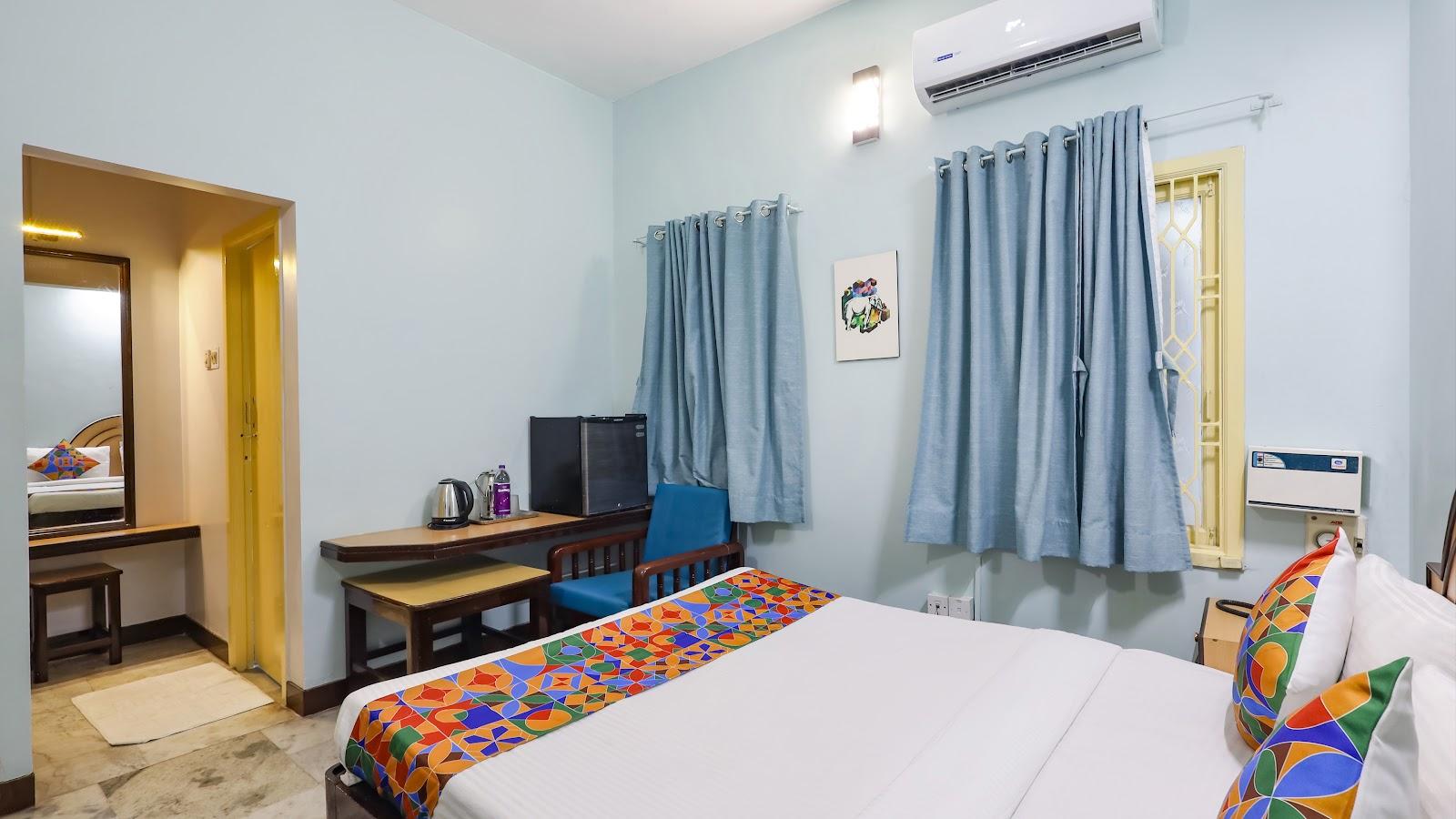 FabExpress Santhi inn – photo 3