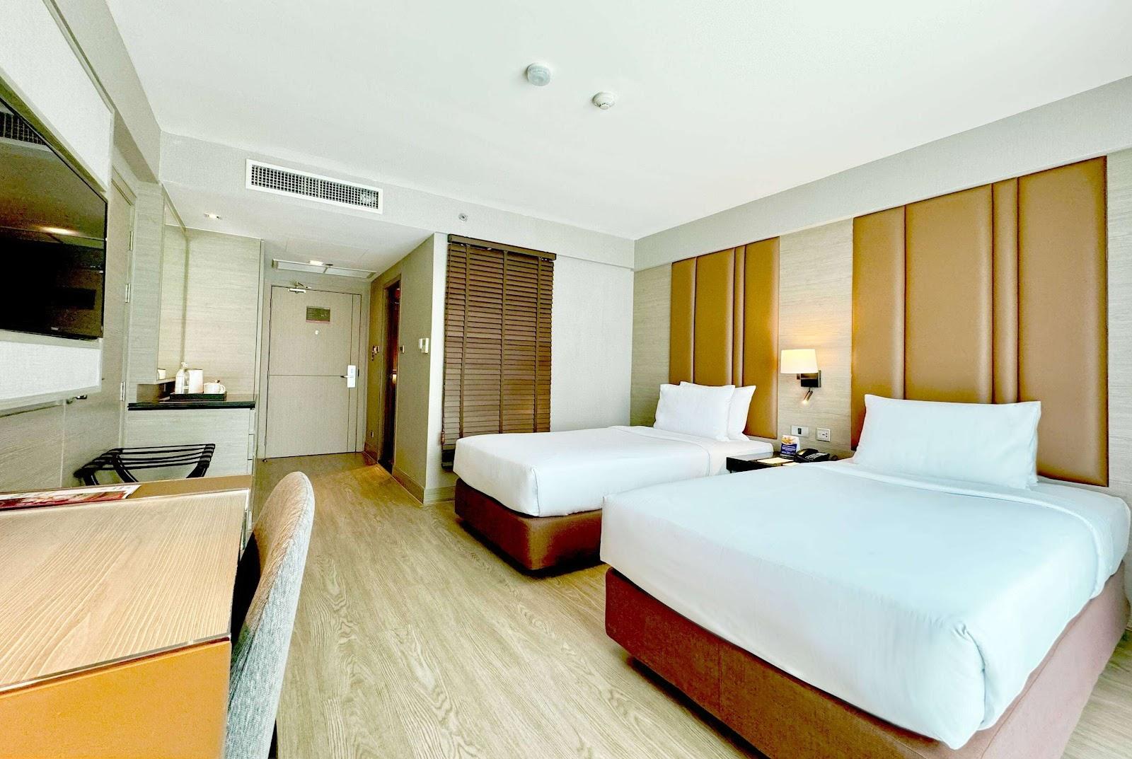 Ramada by Wyndham Bangkok Sukhumvit 11 – photo 3