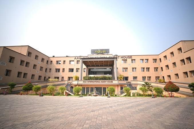 The Rohika Hotel – photo 4