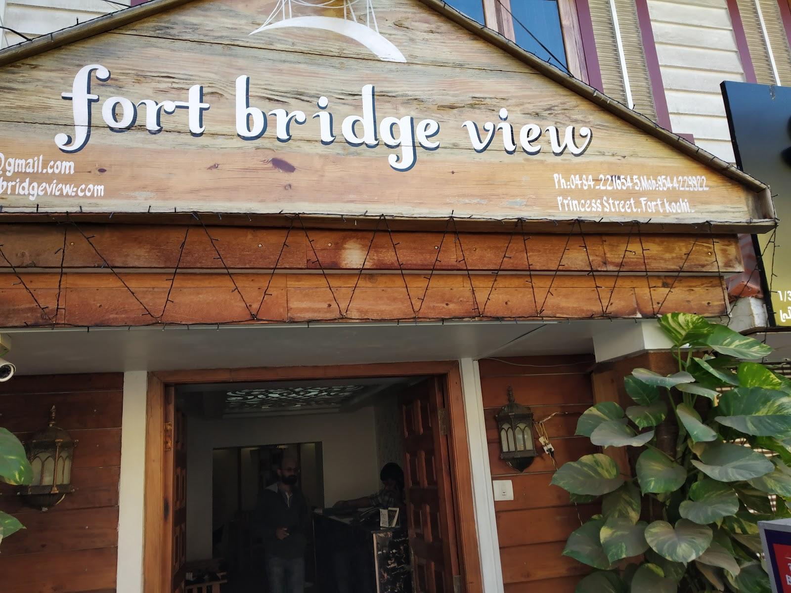 Fort Bridge View Hotel – photo 1