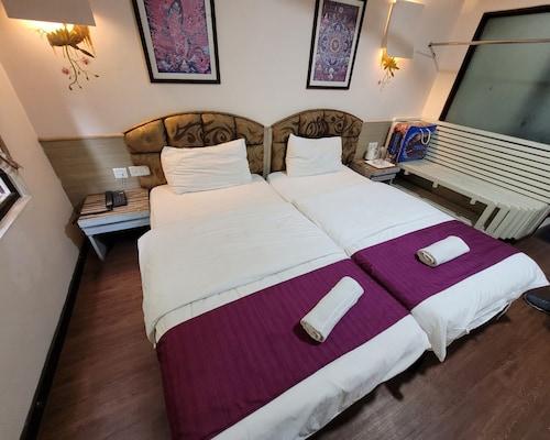 HOTEL THE LITTLE INN – photo 2
