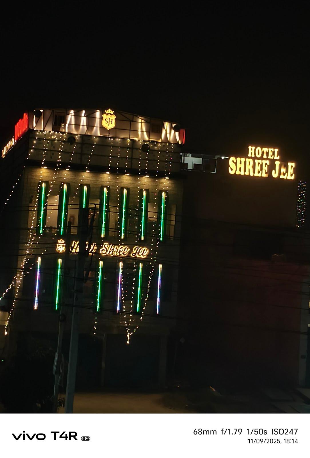 SHREE JEE HOTEL
