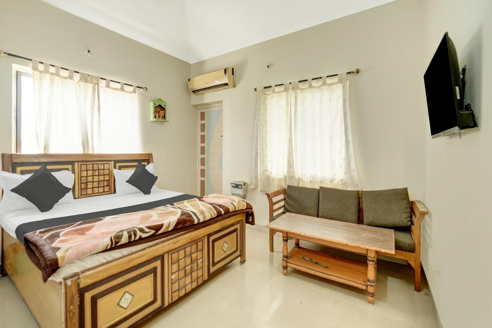 Hotel Johar Inn – photo 3