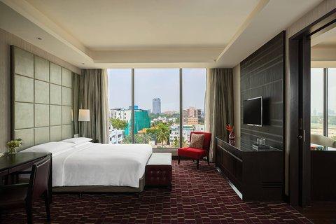 Renaissance Bengaluru Race Course Hotel – photo 3