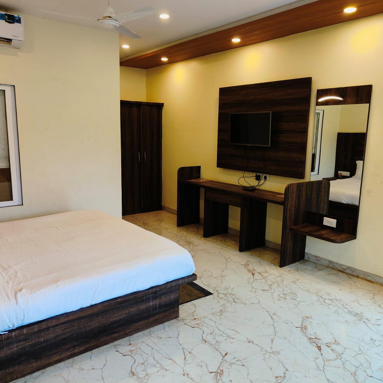 Royal Mini Resort (Swimming pool,Deluxe Cottages, Bungalow) – photo 4