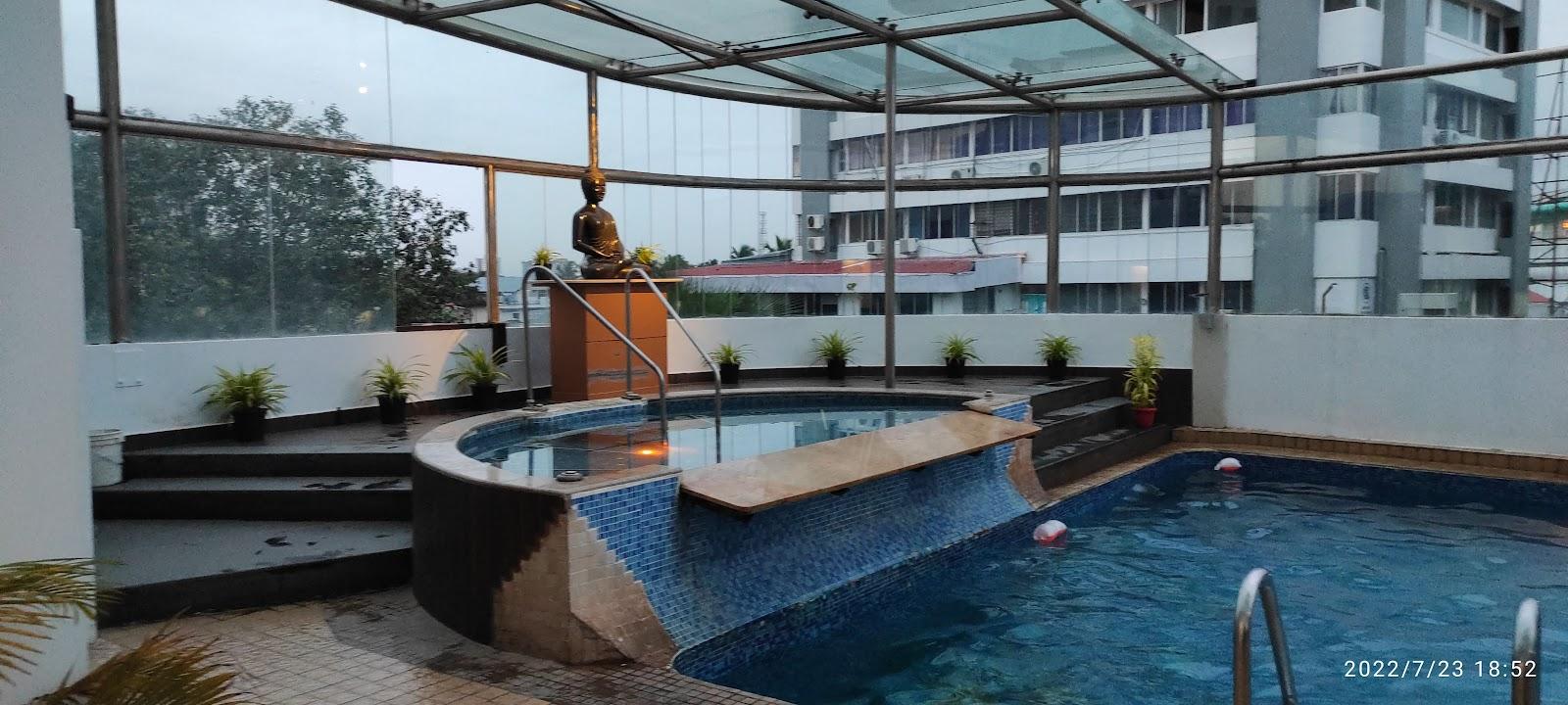 Gokulam Park Hotel Kochi – photo 4