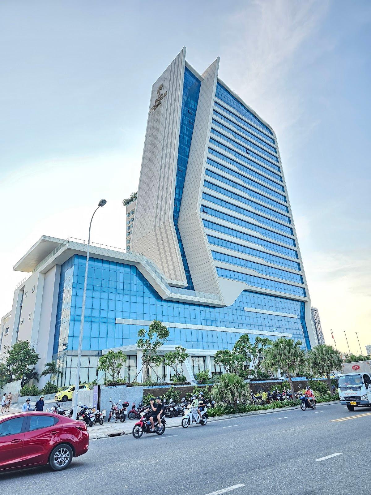 Gold Luxury Hotel Da Nang – photo 1