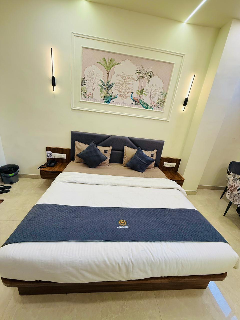 Hotel Bhatiya Inn & Avlokan Ka Swaad – photo 4