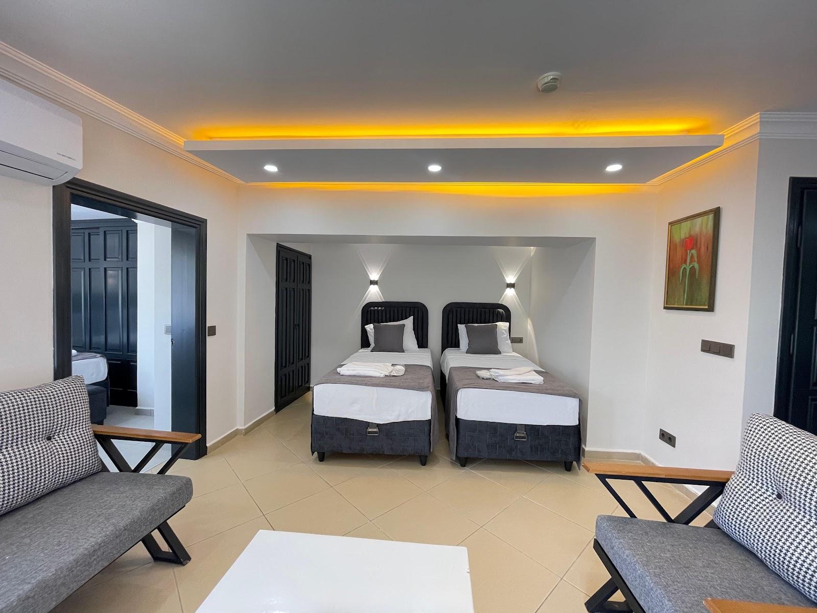 Belle Vue Hotel – photo 3