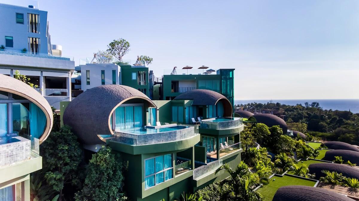 Crest Resort and Pool Villas Phuket