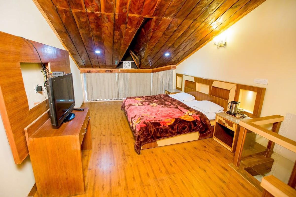 Hotel Piccadily Manali – photo 3