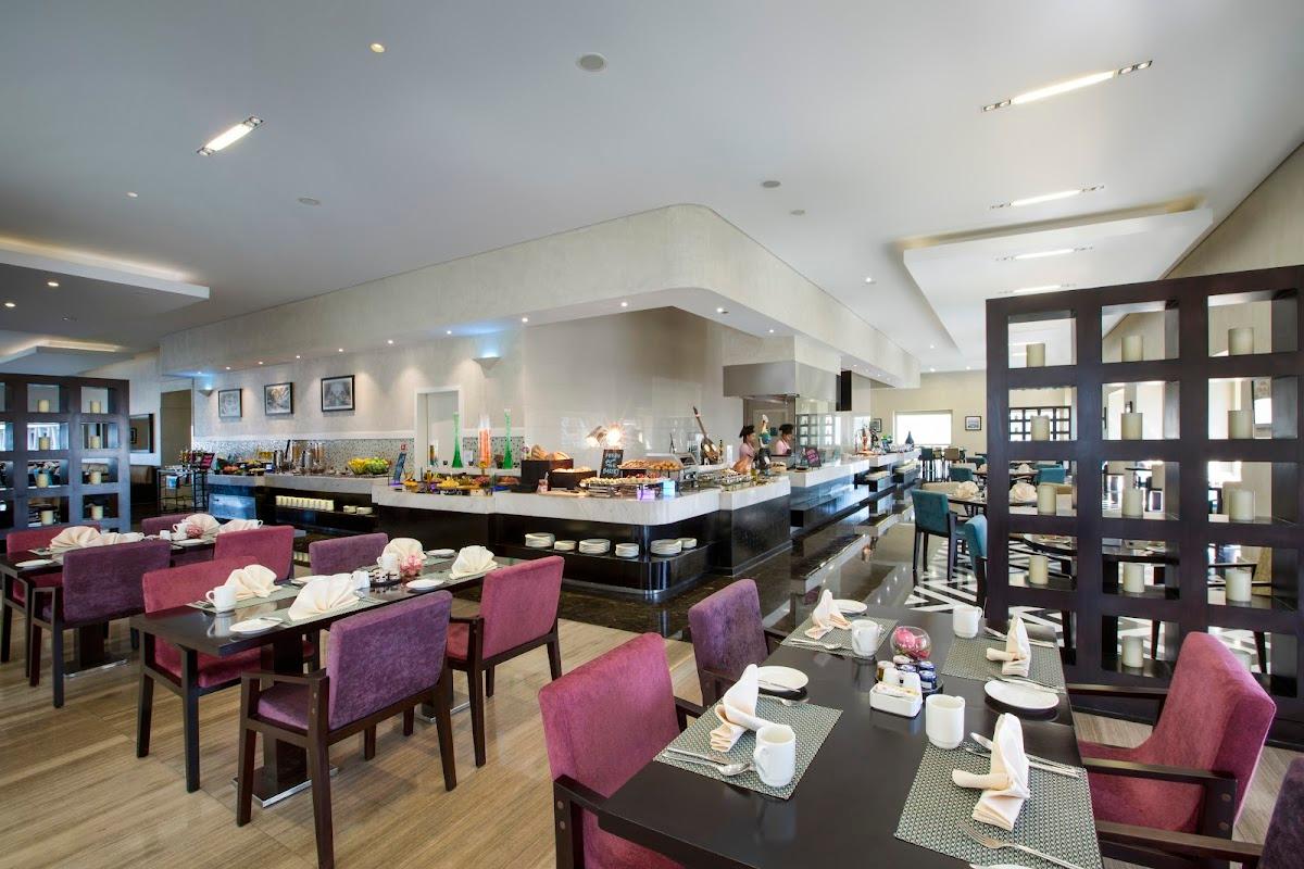 The Tower Plaza Hotel Dubai – photo 1