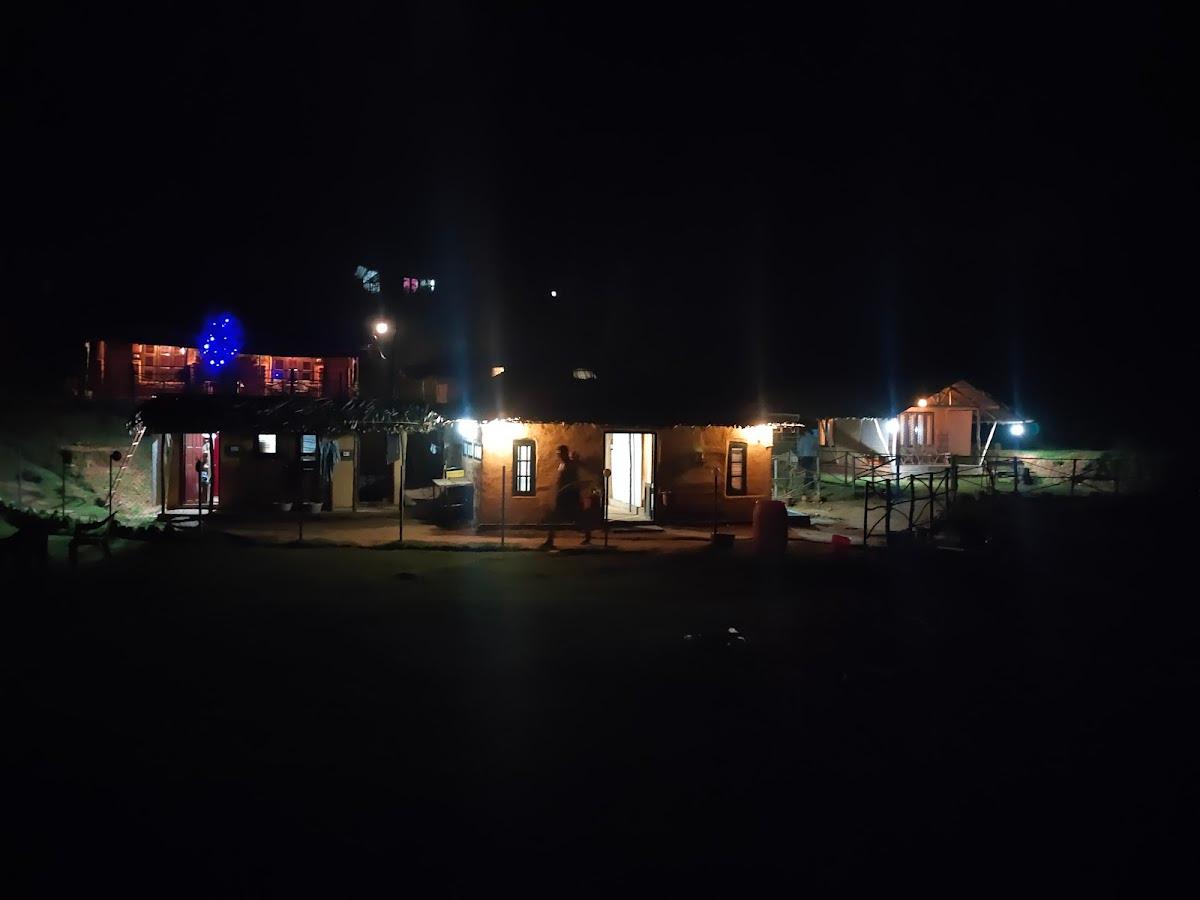 Blue Moon Huts – photo 1