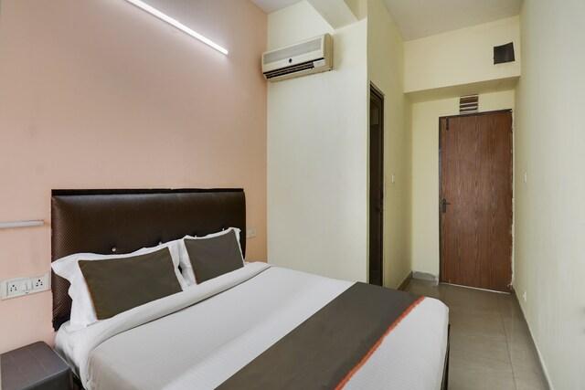 OYO Flagship Hotel Royal Galaxy – photo 3