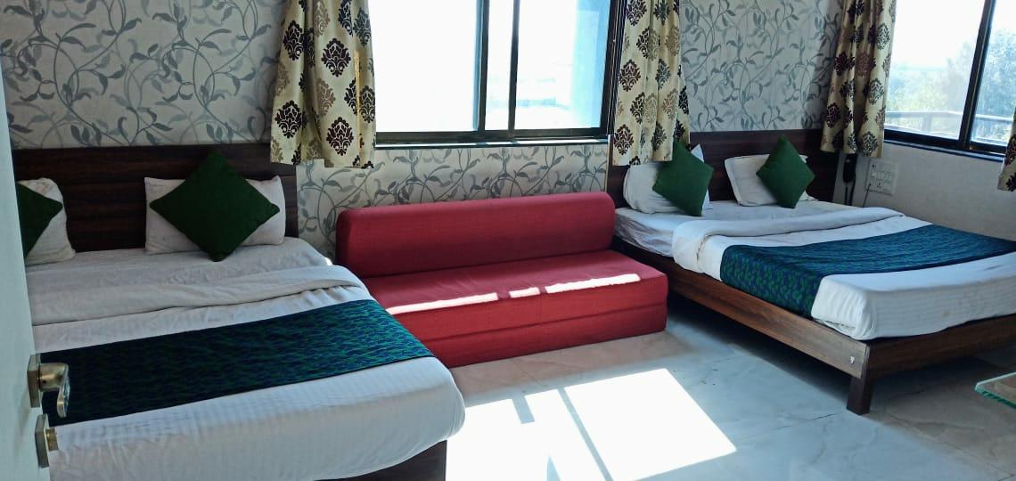 Hotel Hilltop – photo 4