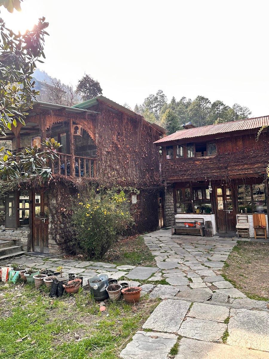 Raju Bharti's Guest House – photo 2