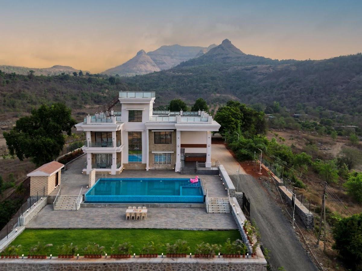 CROWN VILLA – photo 3