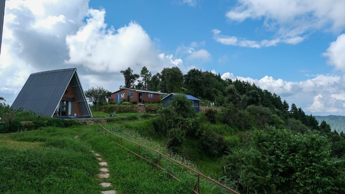 URNA Boutique Stay – photo 2
