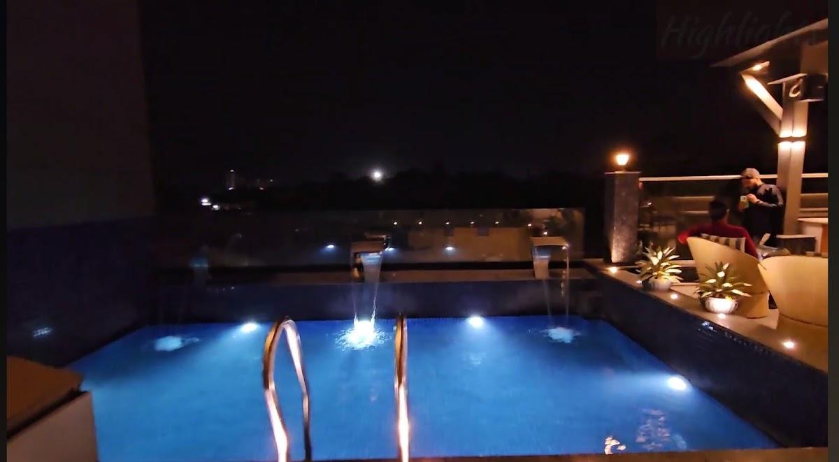 The Pristine Hotel – photo 2