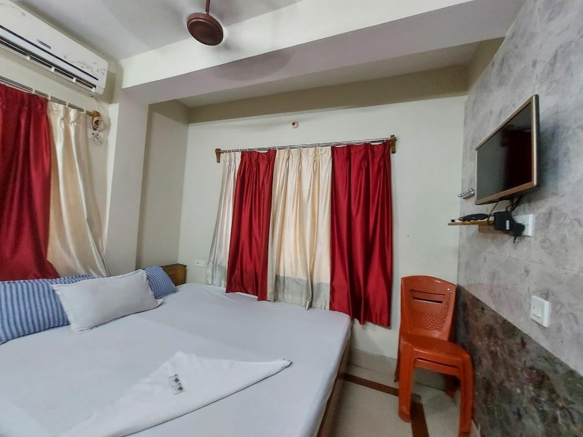 Hotel Neel Sagar – photo 1