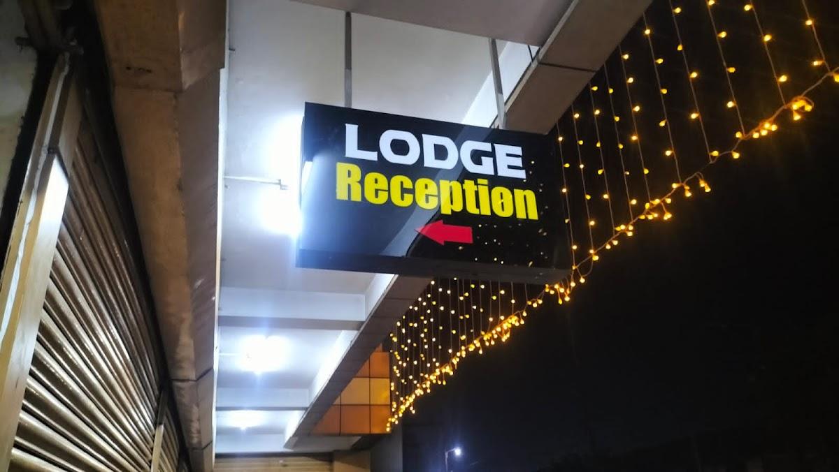 Nearest Room Lodge - Best Rooms & Lodge Thrissur – photo 1