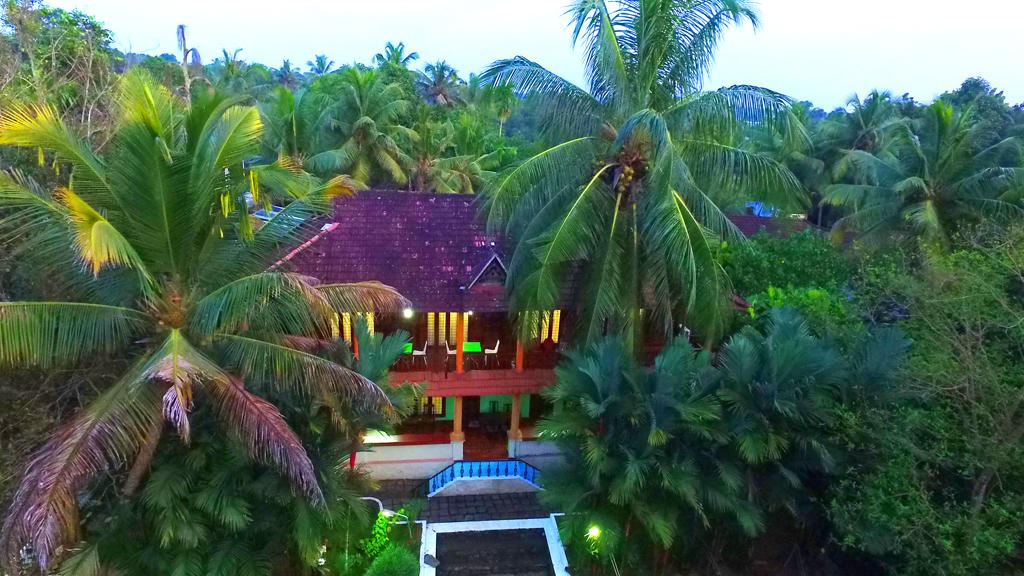 Backwater Retreat Theme House – photo 1