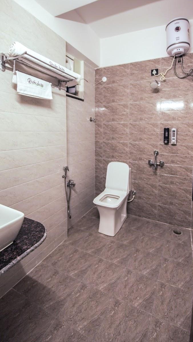 Radhe Suites – photo 4