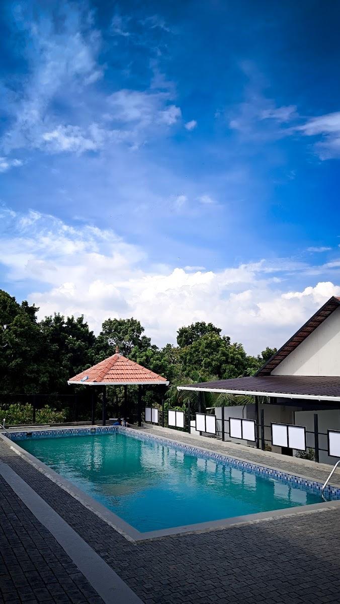 Poomala Heights Resort – photo 2