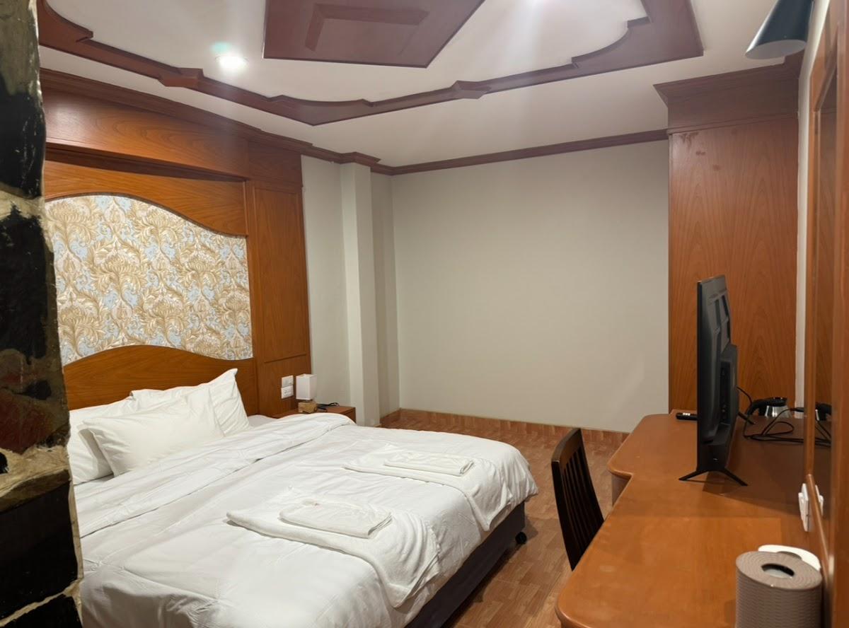 Arya Suites Patong Beach – photo 1