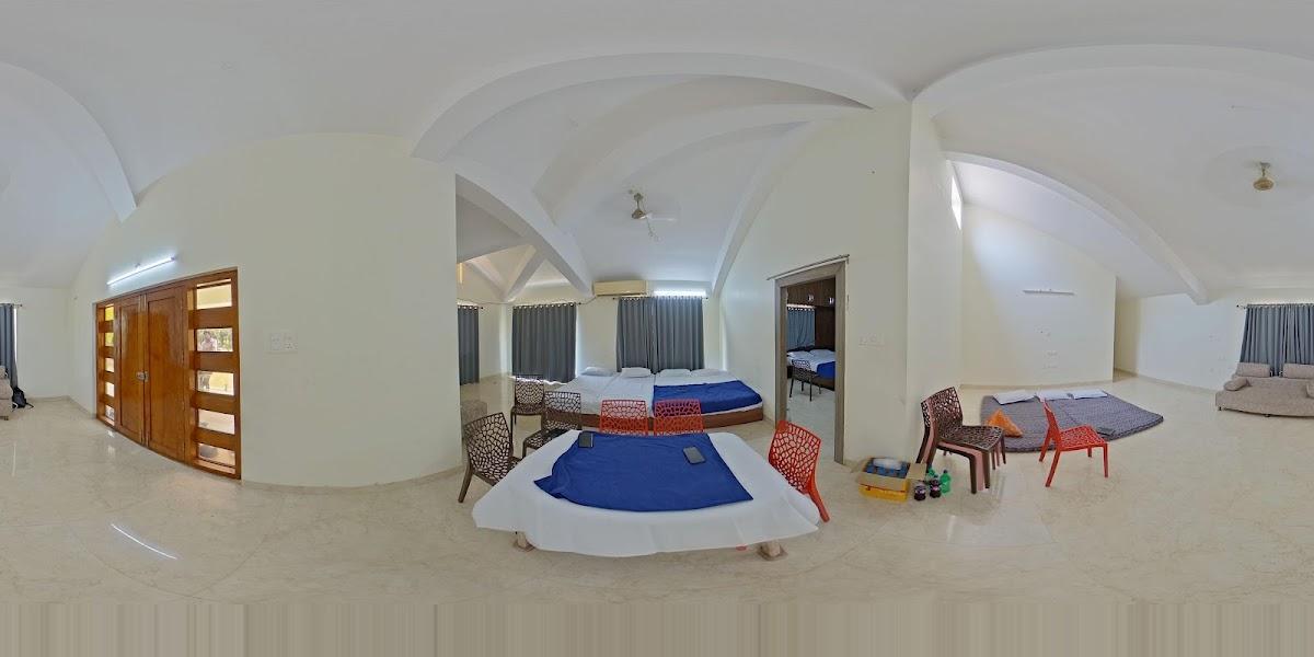 PALM TREE RESORTS – photo 1
