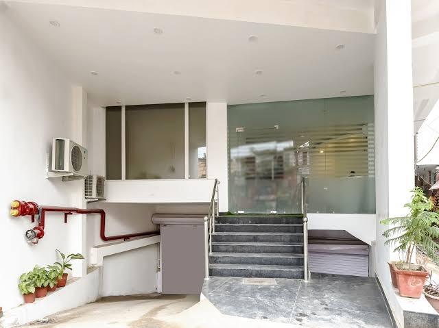 Kelvish Hotel Near Delhi Airport-Yoshbhomi-Spinal/ILBS Hospital- – photo 1
