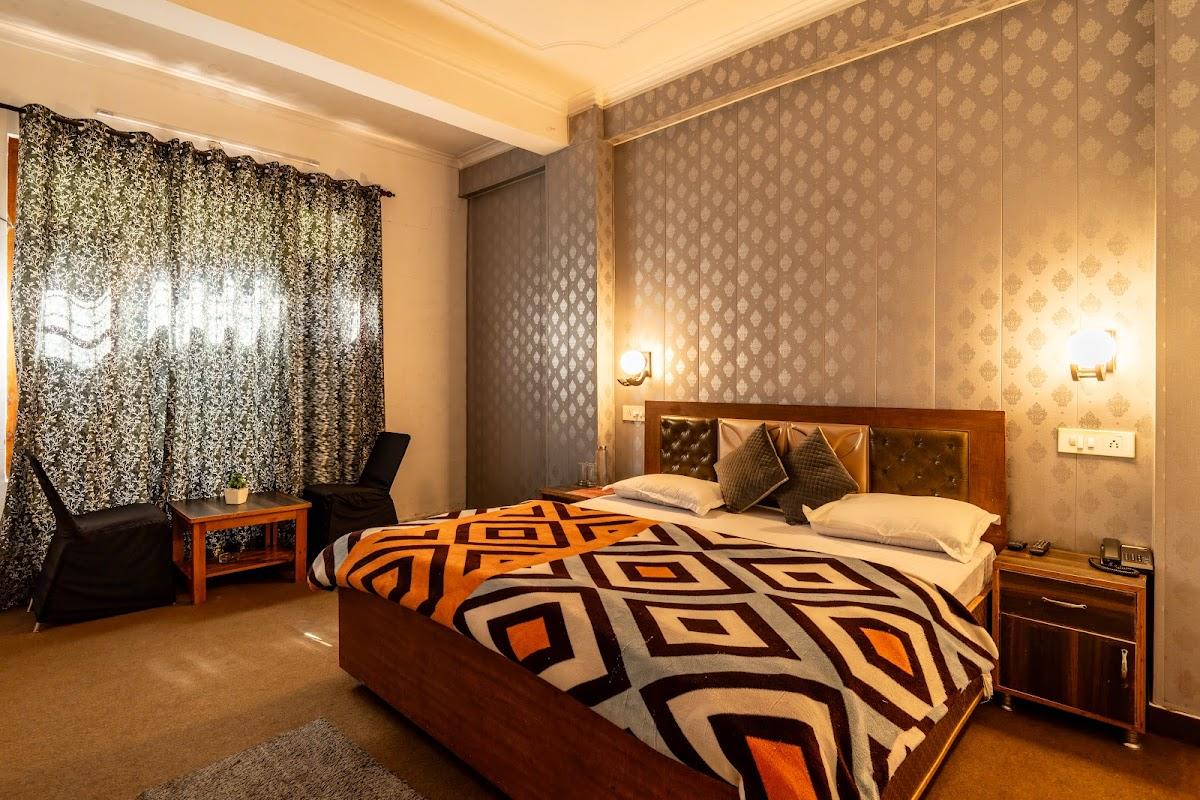 Hotel Rajkamal – photo 2