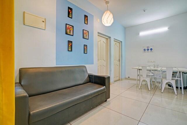 OYO Thykoodam Sleep Inn – photo 1