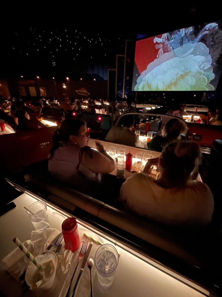 Sci-Fi Dine-In Theater Restaurant – photo 3