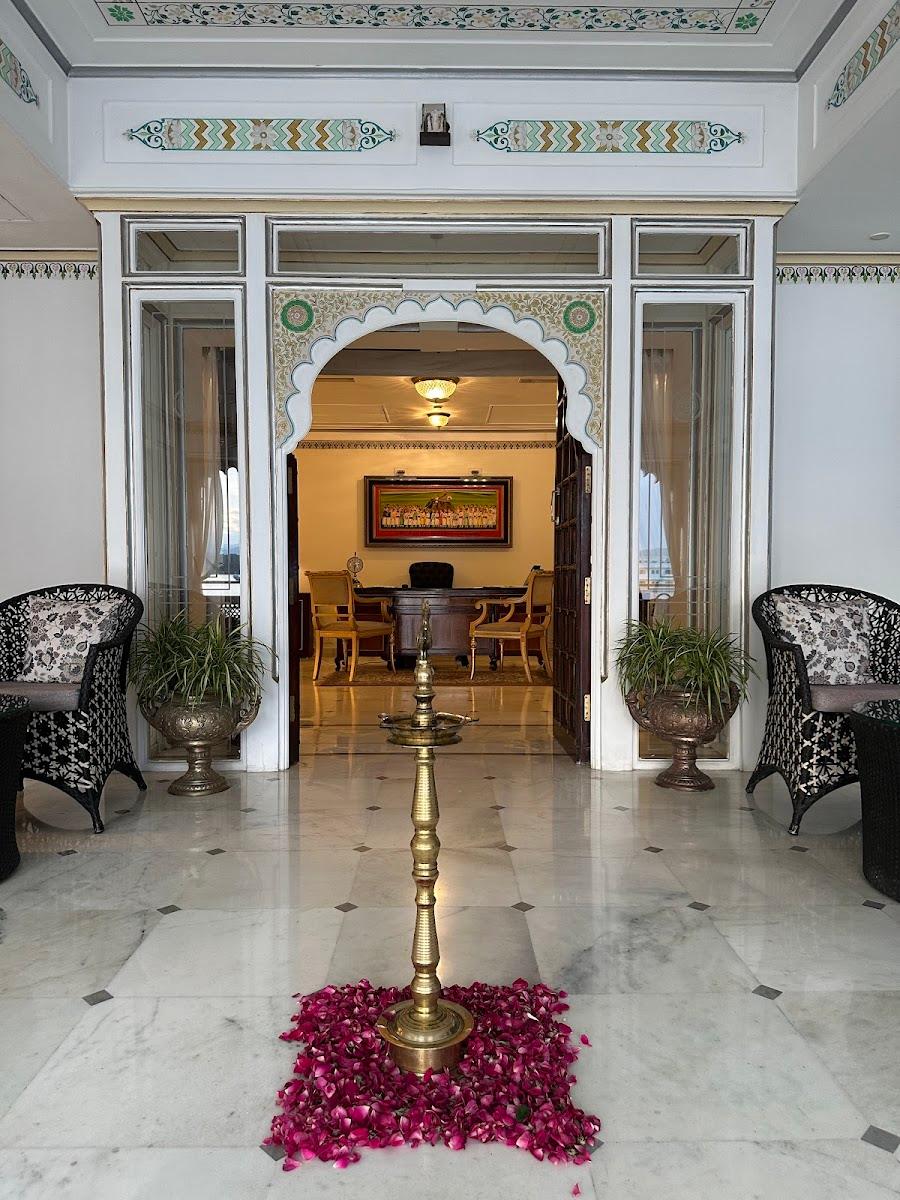 Taj Fateh Prakash Palace – photo 2
