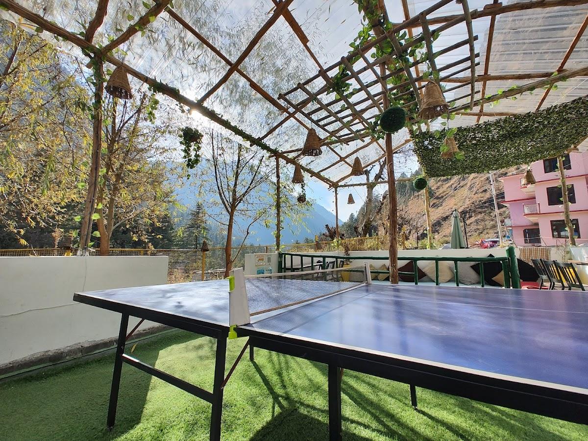 Jungle Hostel by Whoopers