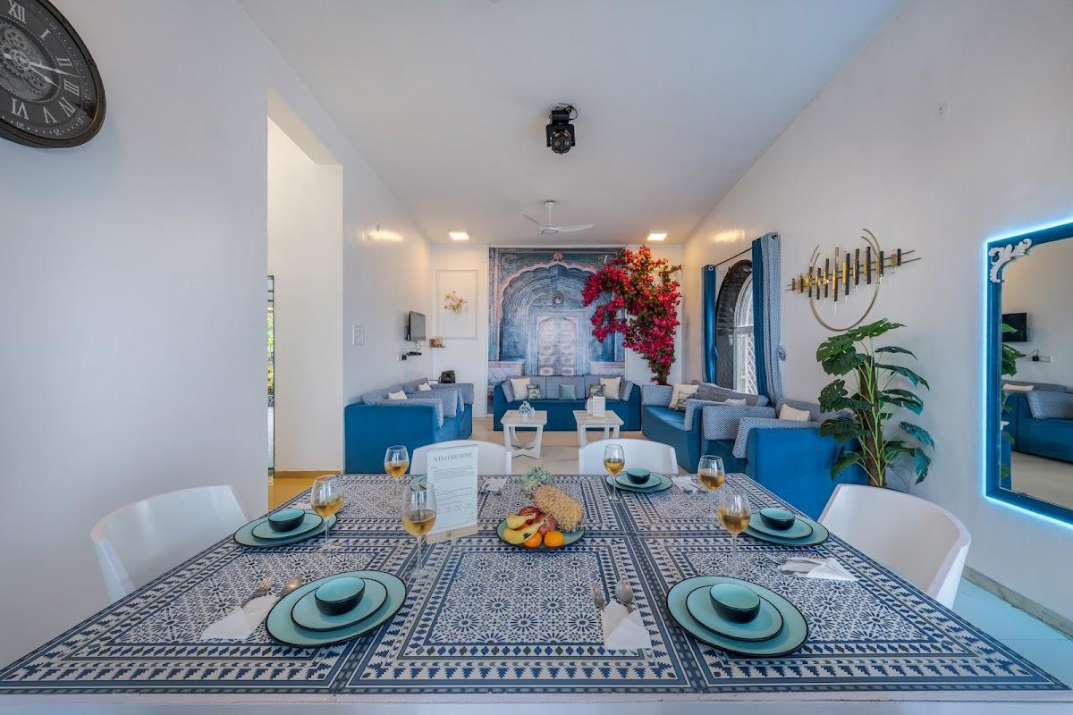SaffronStays The Blue Door- Villa in Panchgani