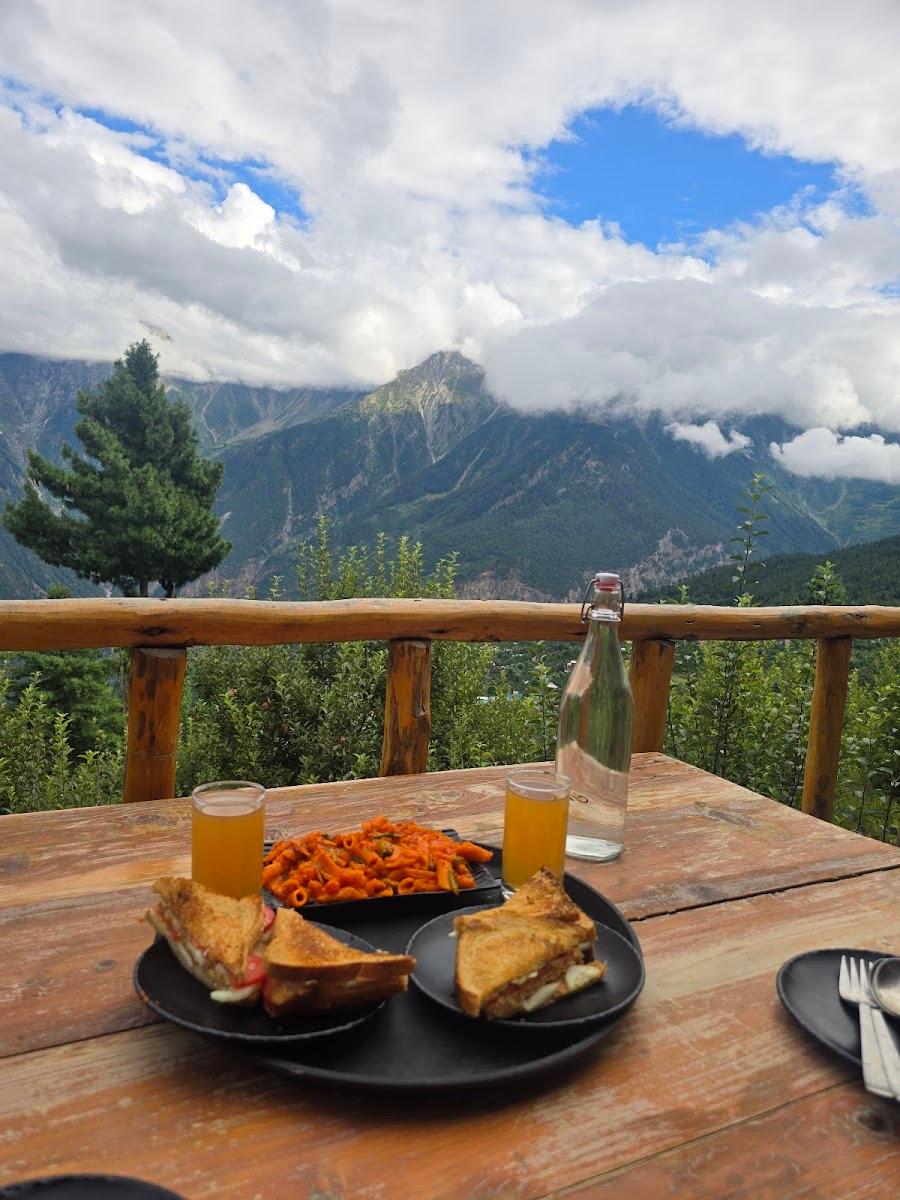 Fayul Retreat – photo 2