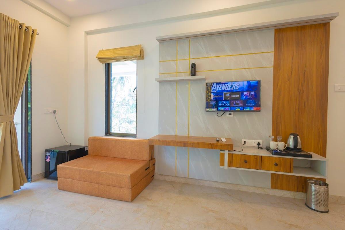 ASHVA CROWN SEA VIEW RESORT BY ILIF HOTELS – photo 1