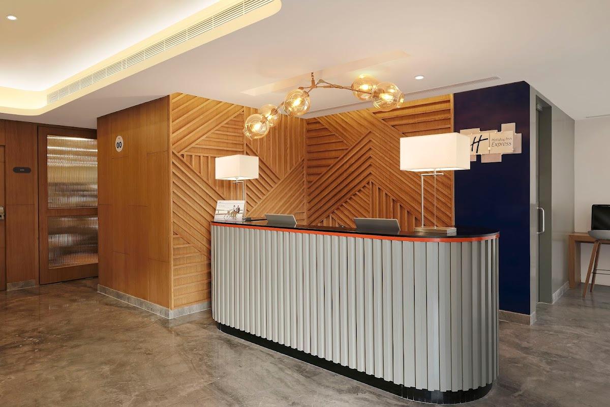Holiday Inn Express Ahmedabad Prahlad Nagar, an IHG Hotel – photo 4