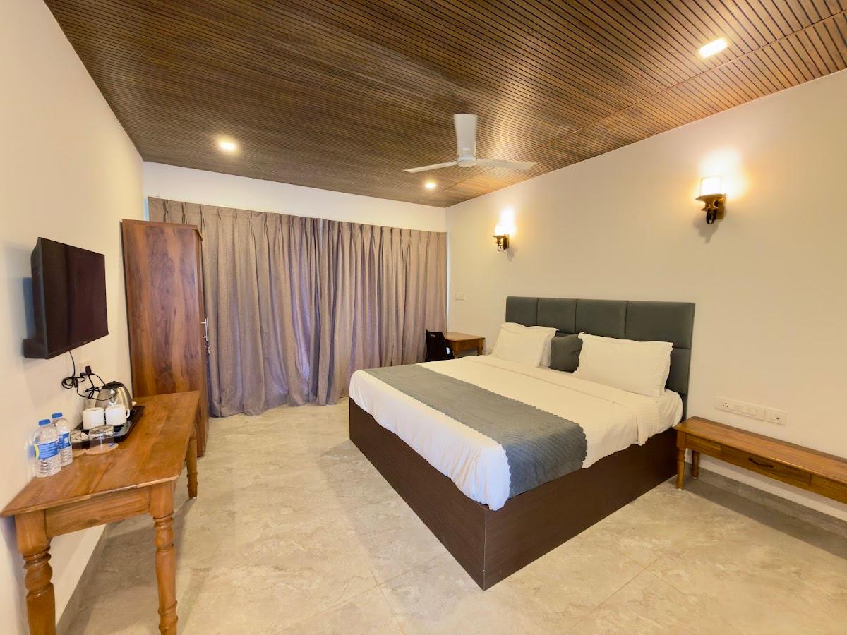 orange sky inn – photo 1